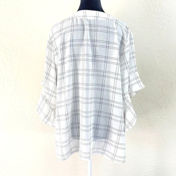 Bloomchic - Plaid Flutter Sleeve Pullover Blouse - White/Black - Size 14-16 - Picture 2 of 8